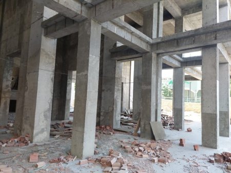 “Üç icra başçısı dəyişib, bina hələ də hazır deyil” - NARAZILIQ!