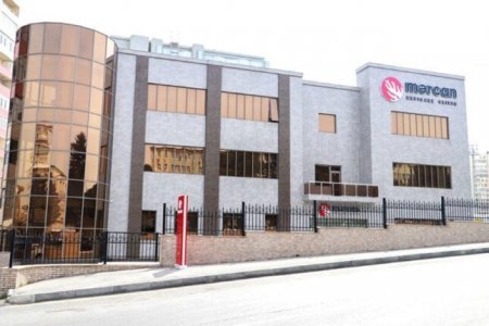 “Mərcan” klinikasında Elman Əzimovun icra etdiyi steril olmayan əməliyyatdan görüntüləri yayıldı-VİDEO